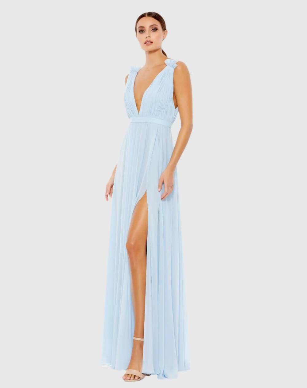 IEENA FOR MAC DUGGAL
Powder Blue Sleeveless Pleated Chiffon V-Neck Gown